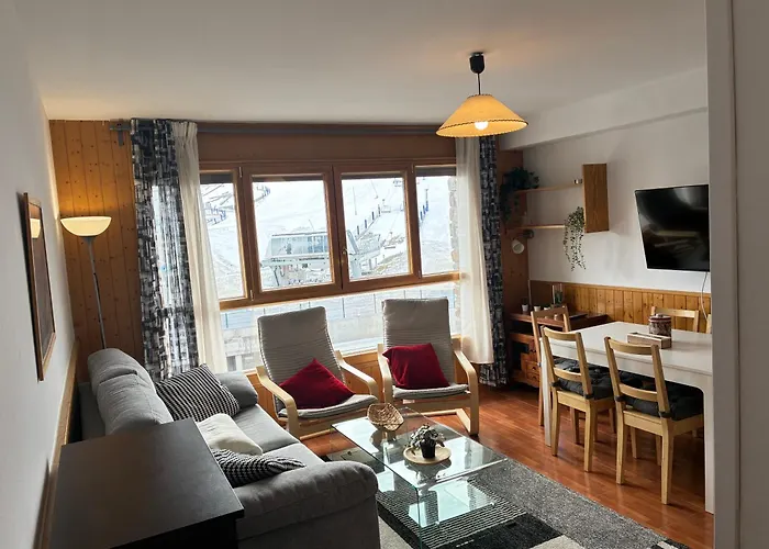 Apartamento A Pie De Pistas Con Parking Privado